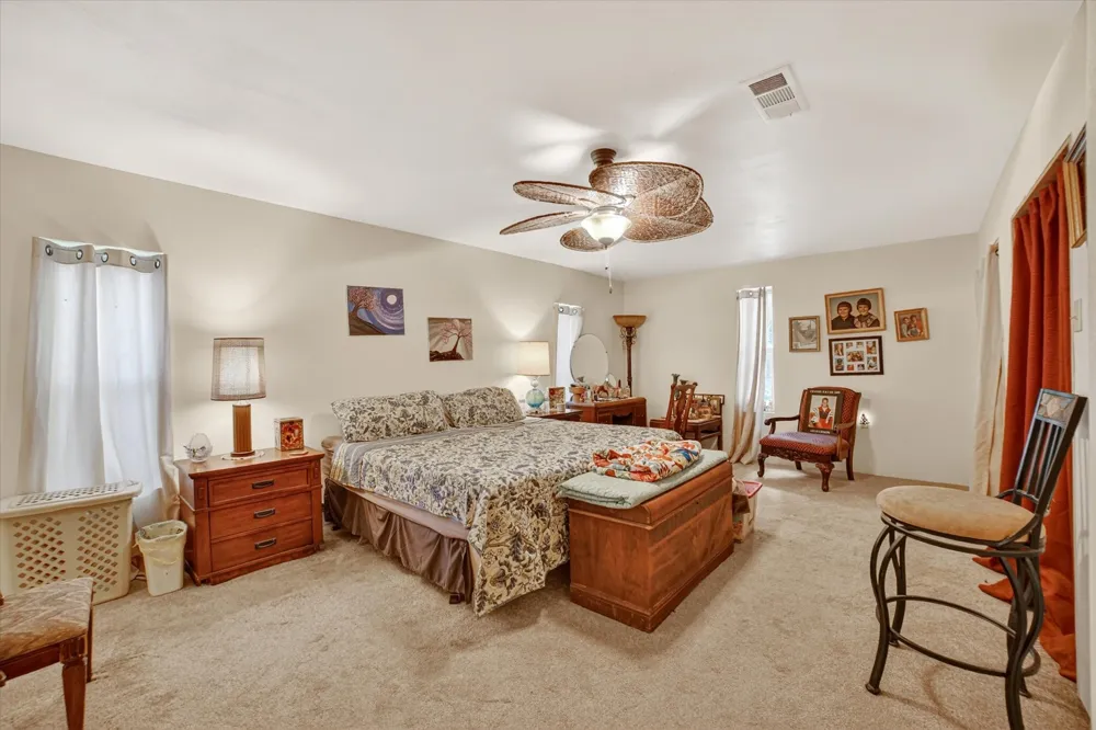8088 Telegraph Road Quinlan, TX 75474