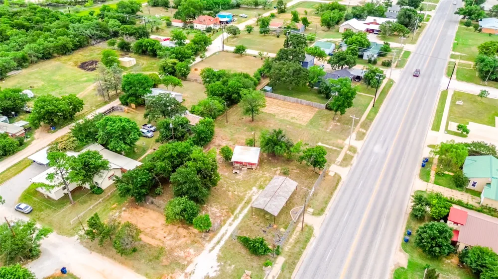 1503 Conrad Hilton Boulevard Cisco, TX 76437