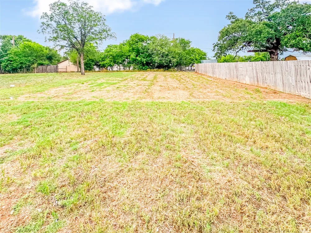 1503 Conrad Hilton Boulevard Cisco, TX 76437