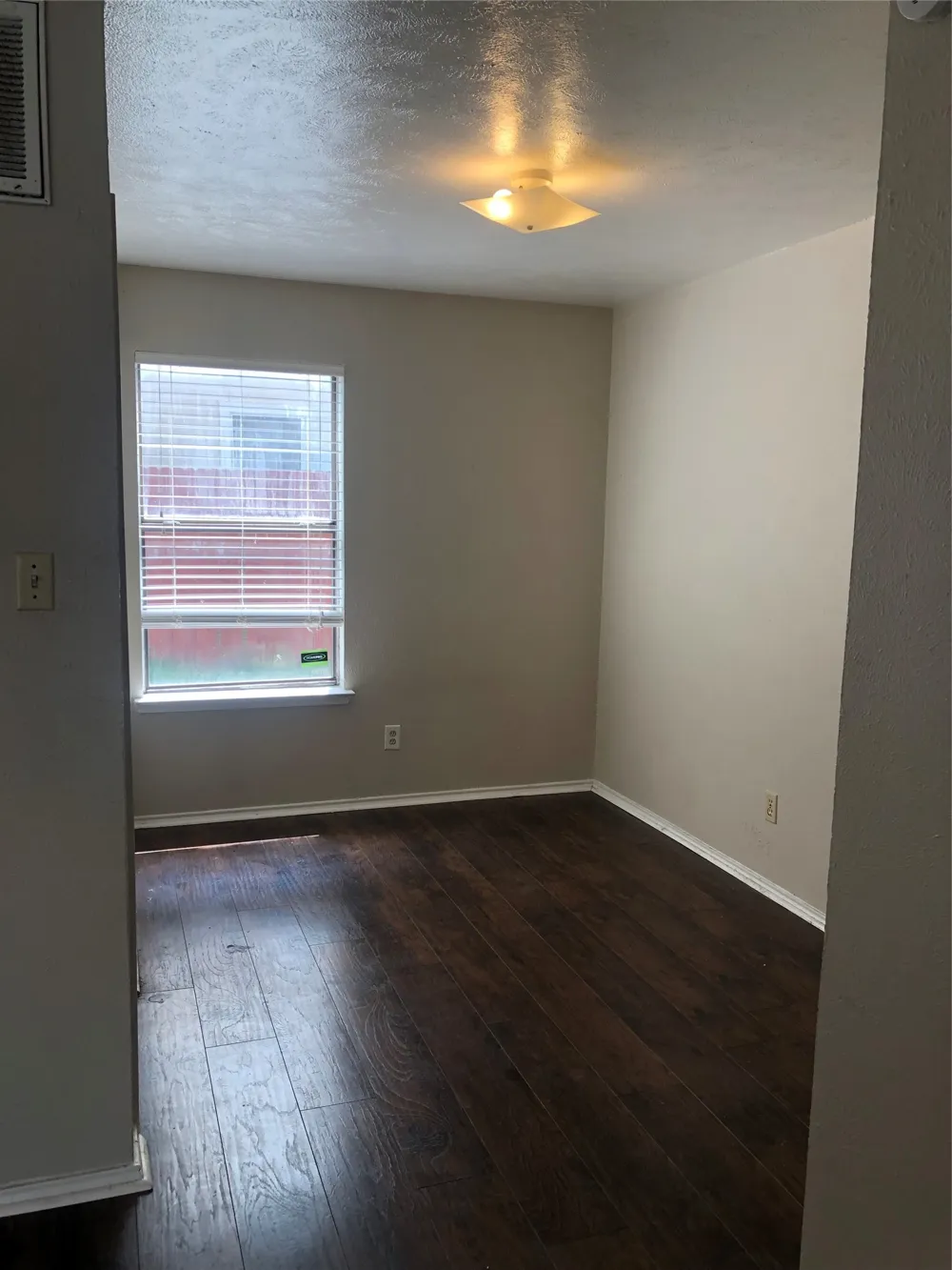 2526 W Prairie Street #202 Denton, TX 76201