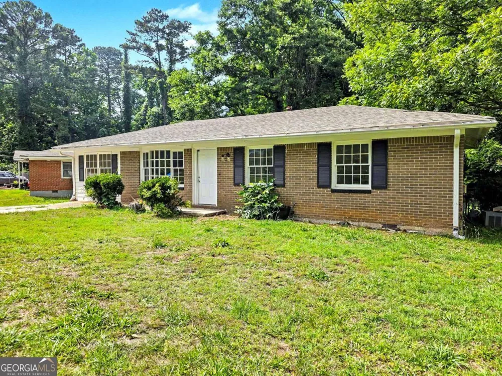 1350 Lori CT Conley, GA 30288