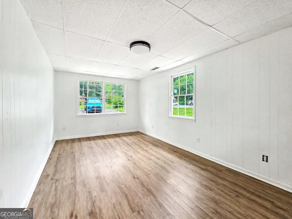 1350 Lori CT Conley, GA 30288
