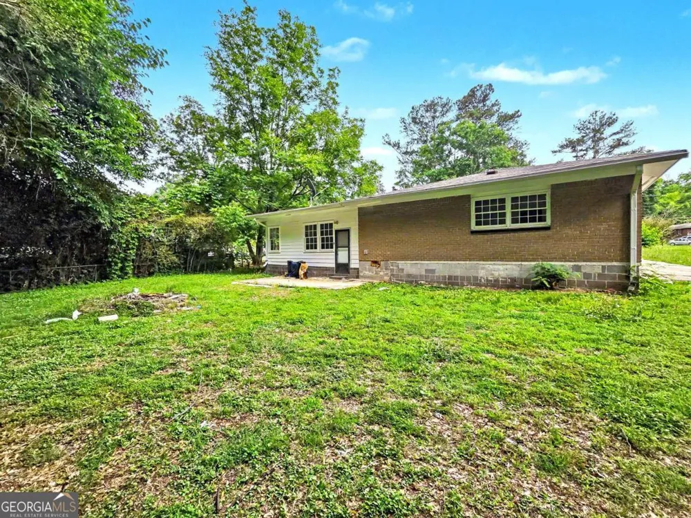 1350 Lori CT Conley, GA 30288