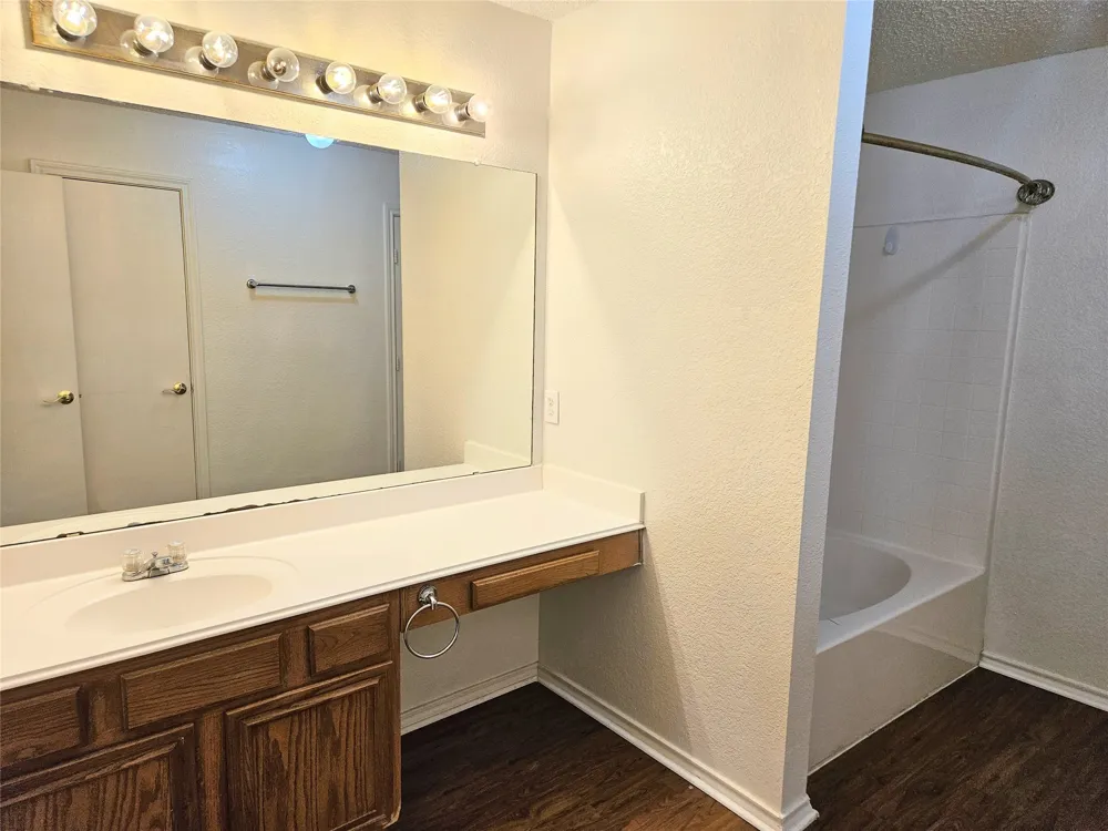 8405 Three Bars Drive Fort Worth, TX 76179
