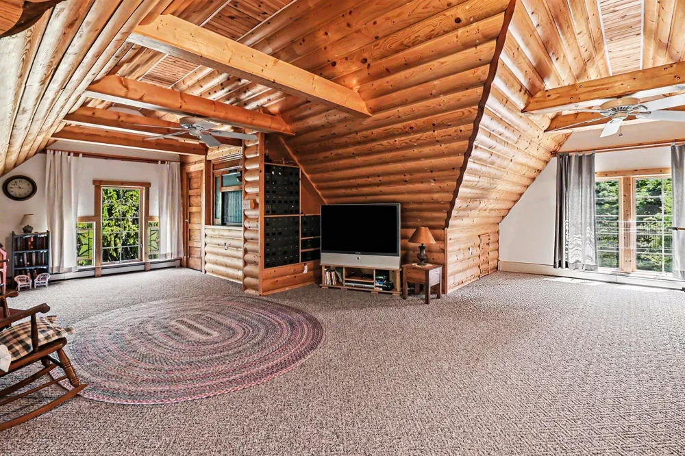 4539 S Lakeshore Drive Ludington, MI 49431