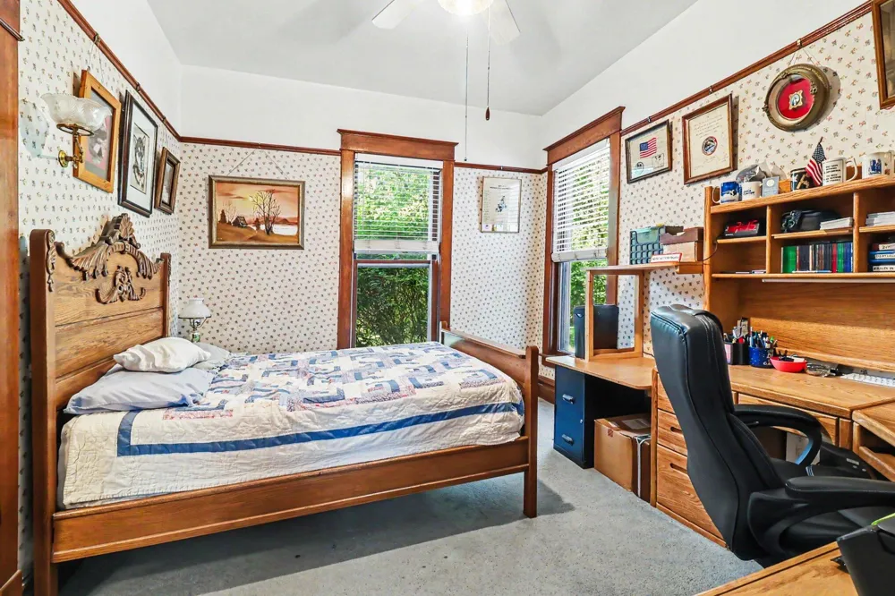 4539 S Lakeshore Drive Ludington, MI 49431