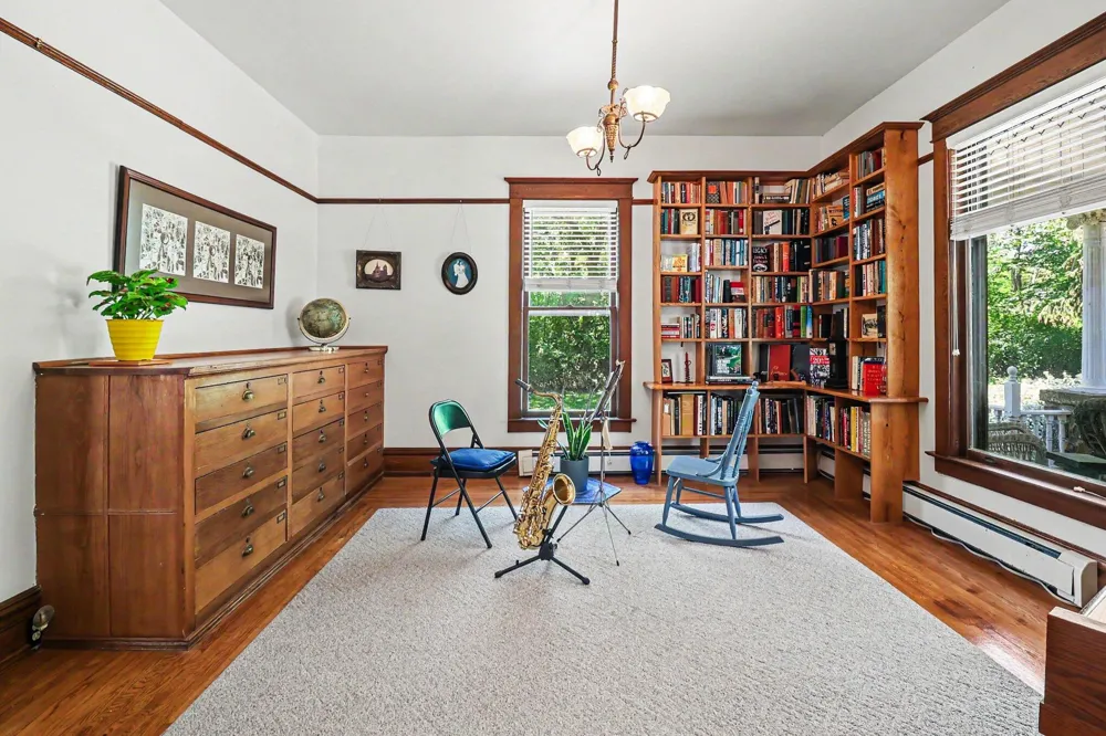 4539 S Lakeshore Drive Ludington, MI 49431