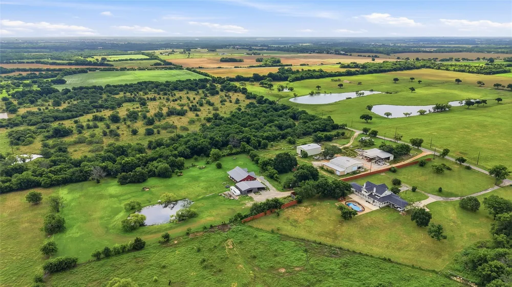 823 Higgins Road Sherman, TX 75092
