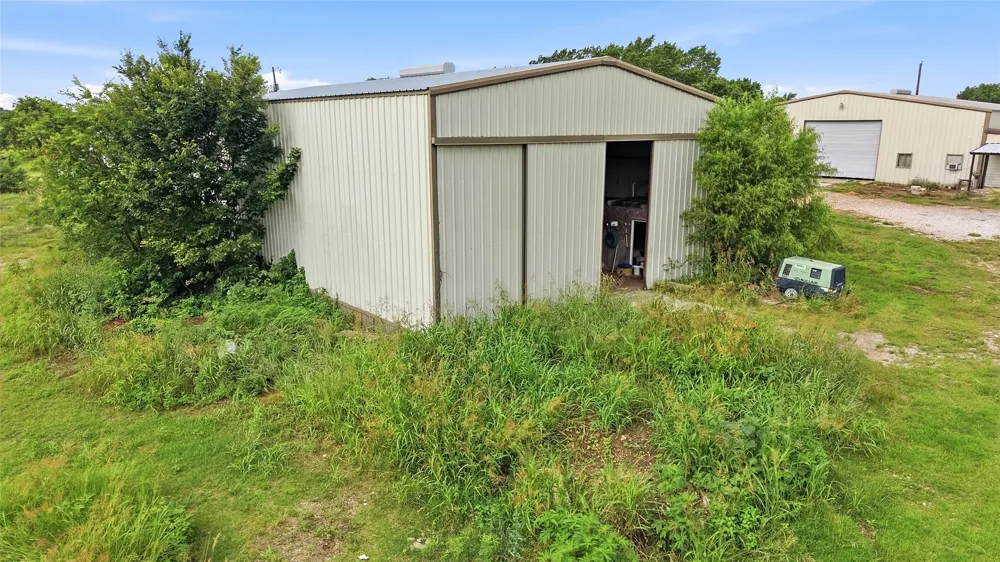 823 Higgins Road Sherman, TX 75092