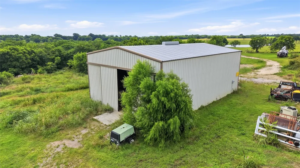 823 Higgins Road Sherman, TX 75092