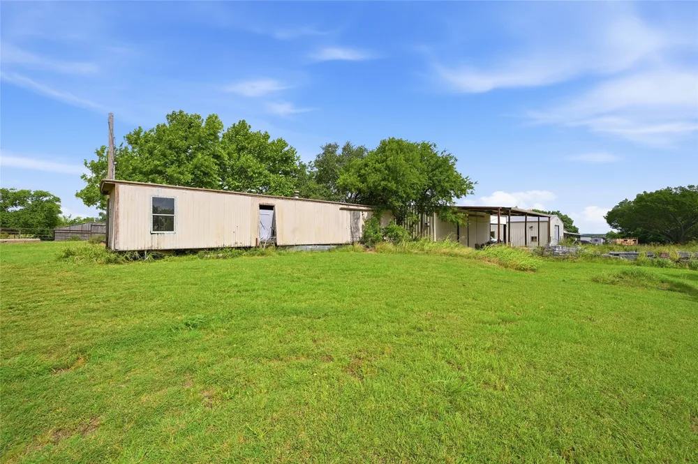 823 Higgins Road Sherman, TX 75092
