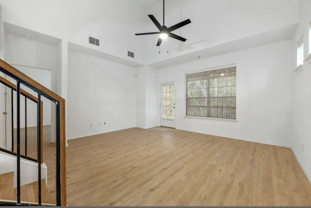 1310 W Parmer Lane #2903 Austin, TX 78727