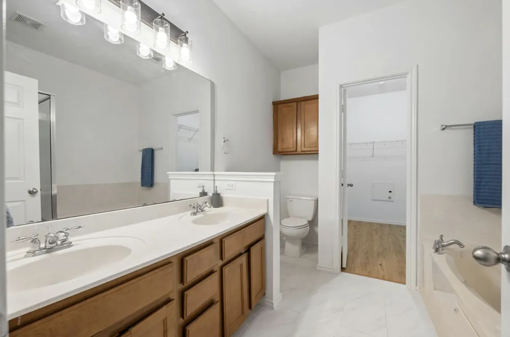 1310 W Parmer Lane #2903 Austin, TX 78727