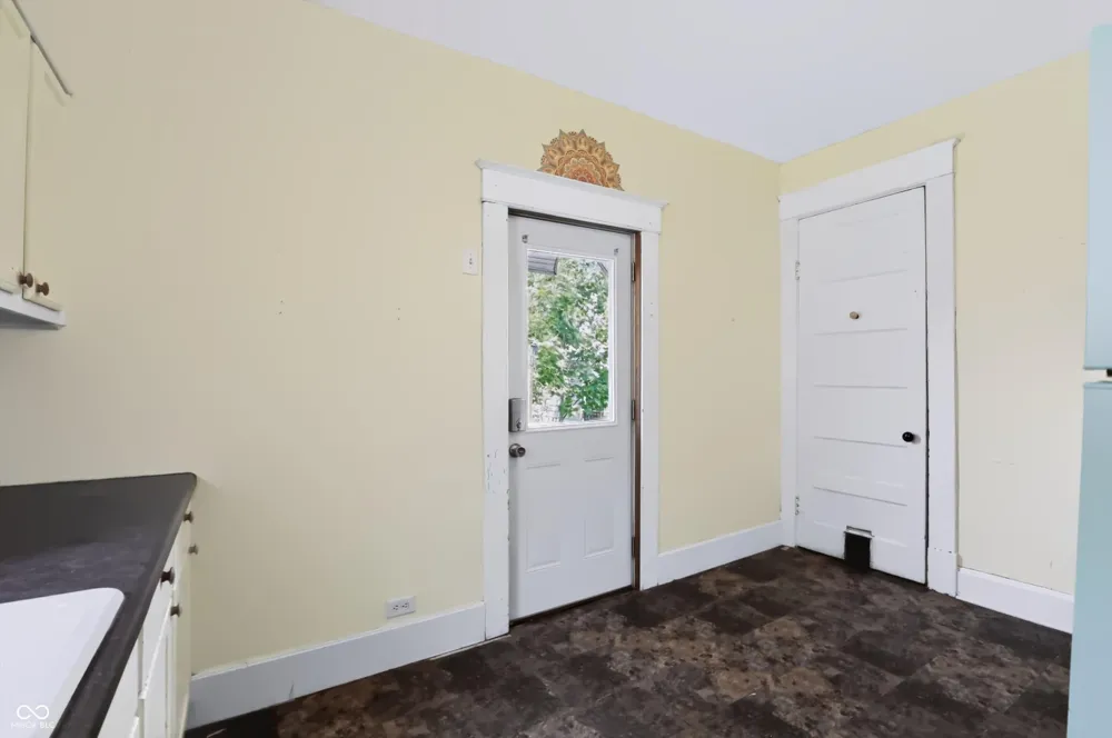 809 S 20th Street Terre Haute, IN 47803