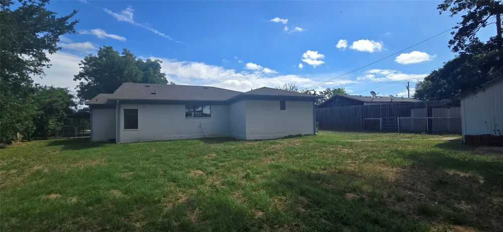 8295 Palo Pinto Highway Mineral Wells, TX 76067