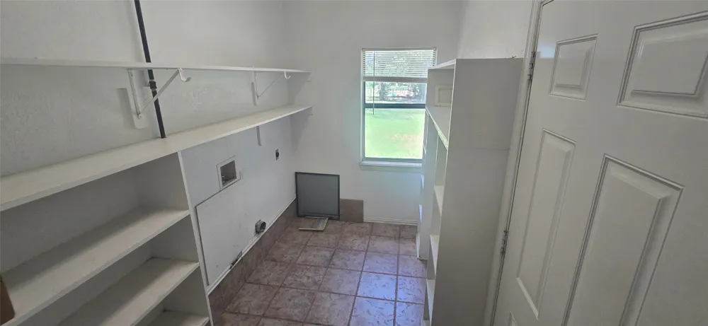 8295 Palo Pinto Highway Mineral Wells, TX 76067