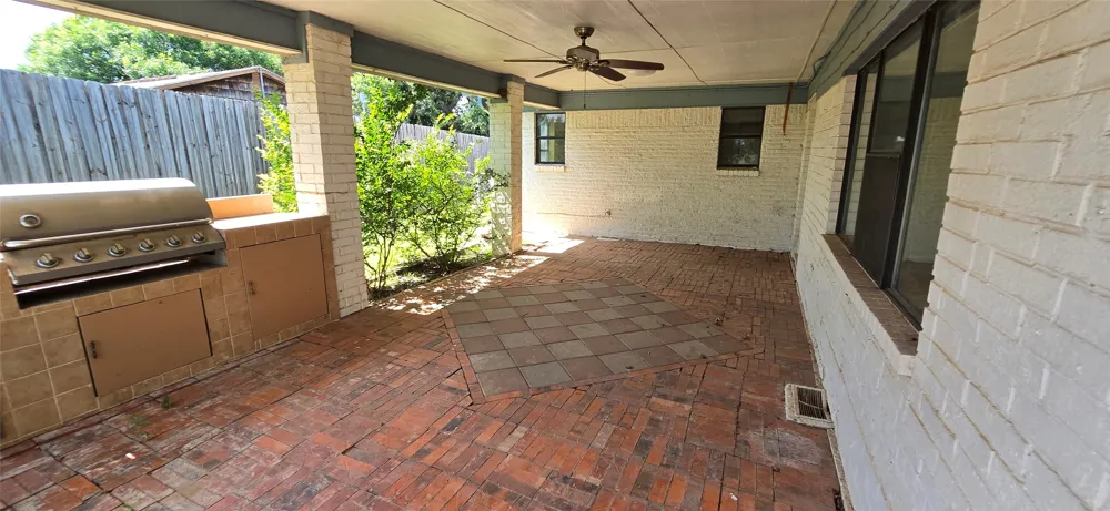 8295 Palo Pinto Highway Mineral Wells, TX 76067