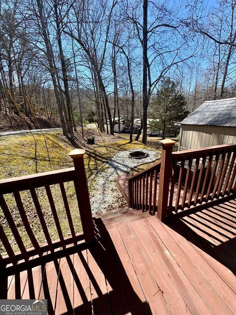 63 Peaceful LOOP Chatsworth, GA 30705