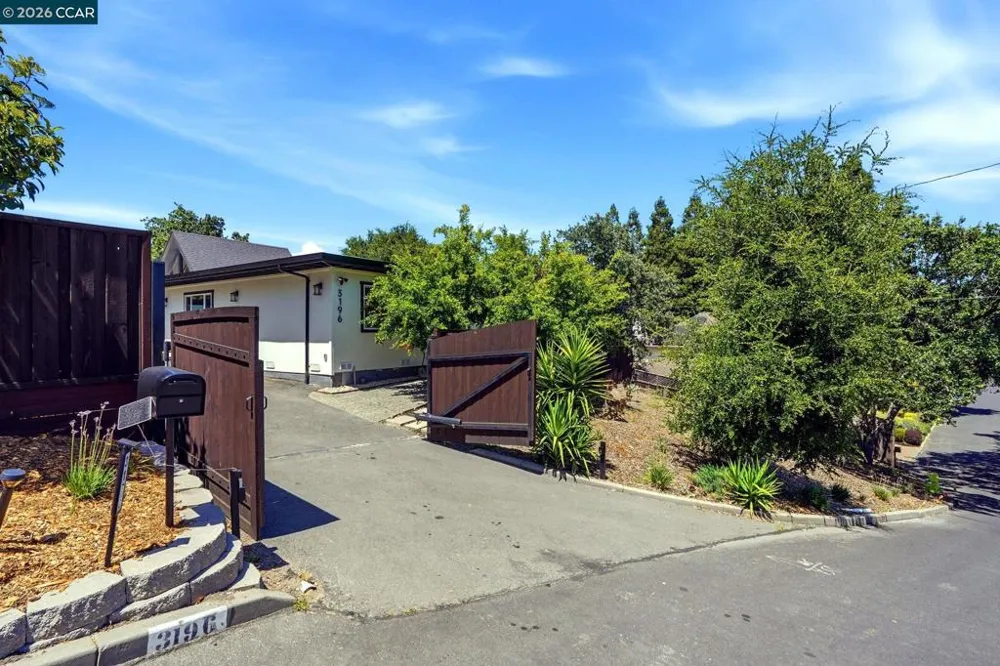 3196 Diablo View Rd Lafayette, CA 94549