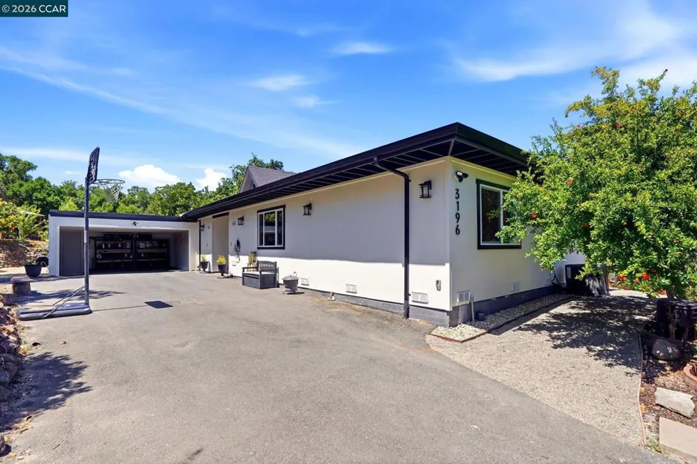 3196 Diablo View Rd Lafayette, CA 94549