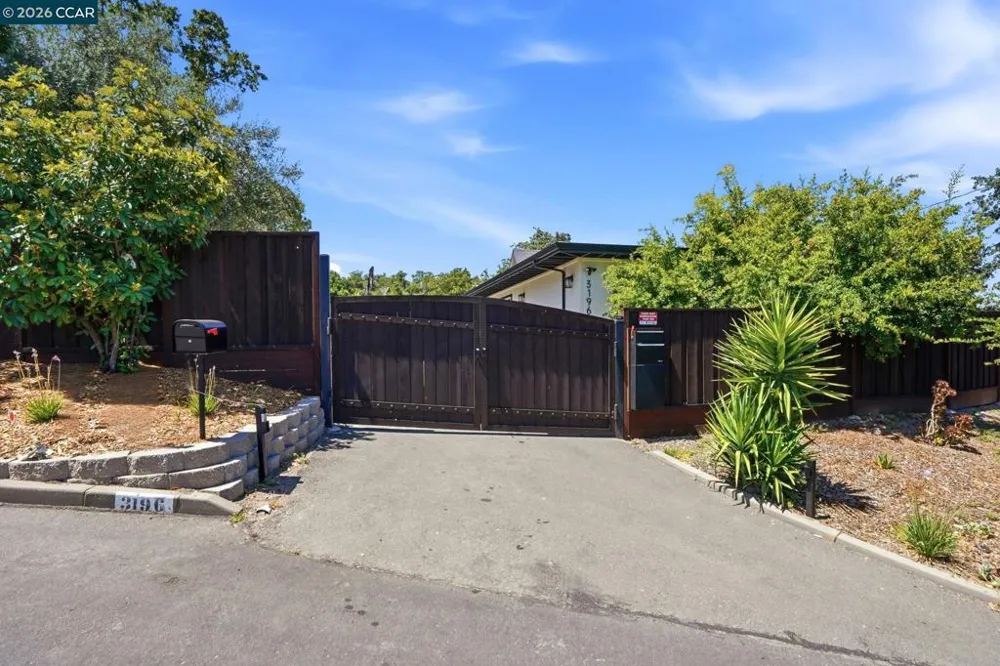 3196 Diablo View Rd Lafayette, CA 94549