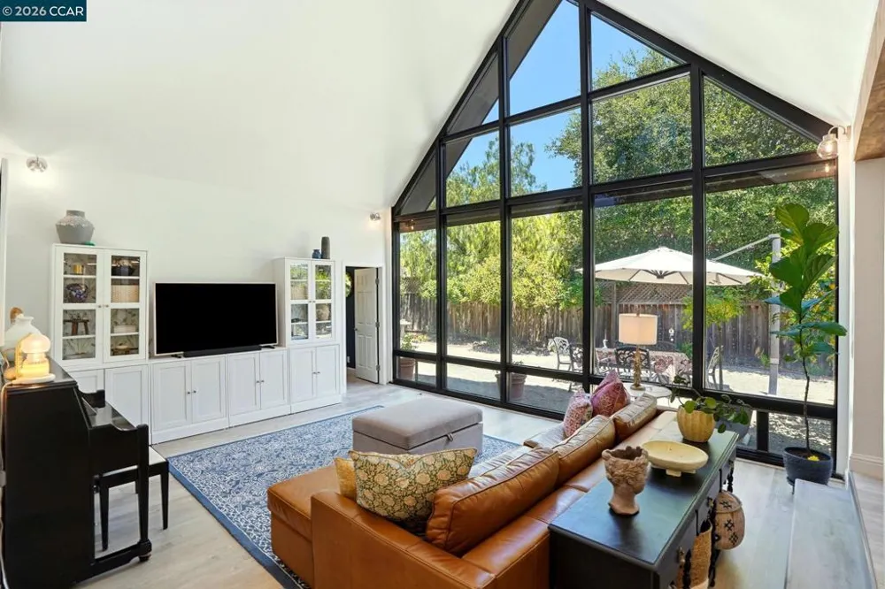3196 Diablo View Rd Lafayette, CA 94549