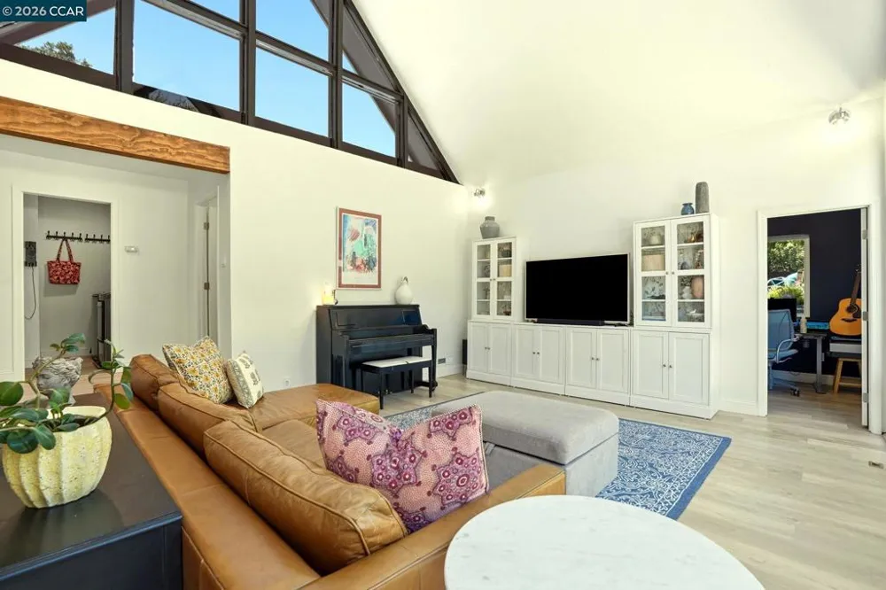 3196 Diablo View Rd Lafayette, CA 94549