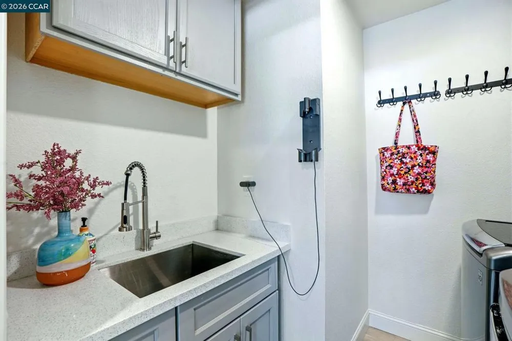3196 Diablo View Rd Lafayette, CA 94549
