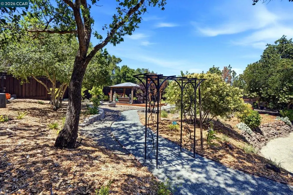 3196 Diablo View Rd Lafayette, CA 94549