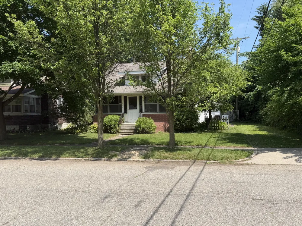 331 Spink Avenue Milan, MI 48160
