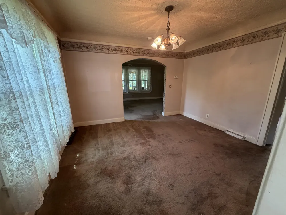 331 Spink Avenue Milan, MI 48160