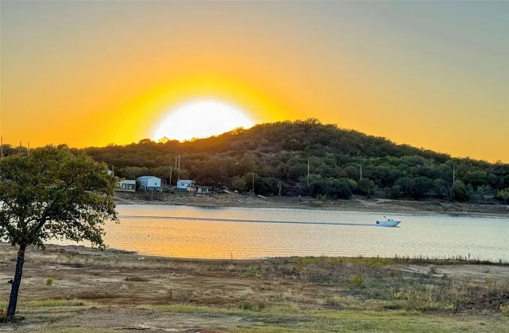 125 Overlook Drive Cisco, TX 76437
