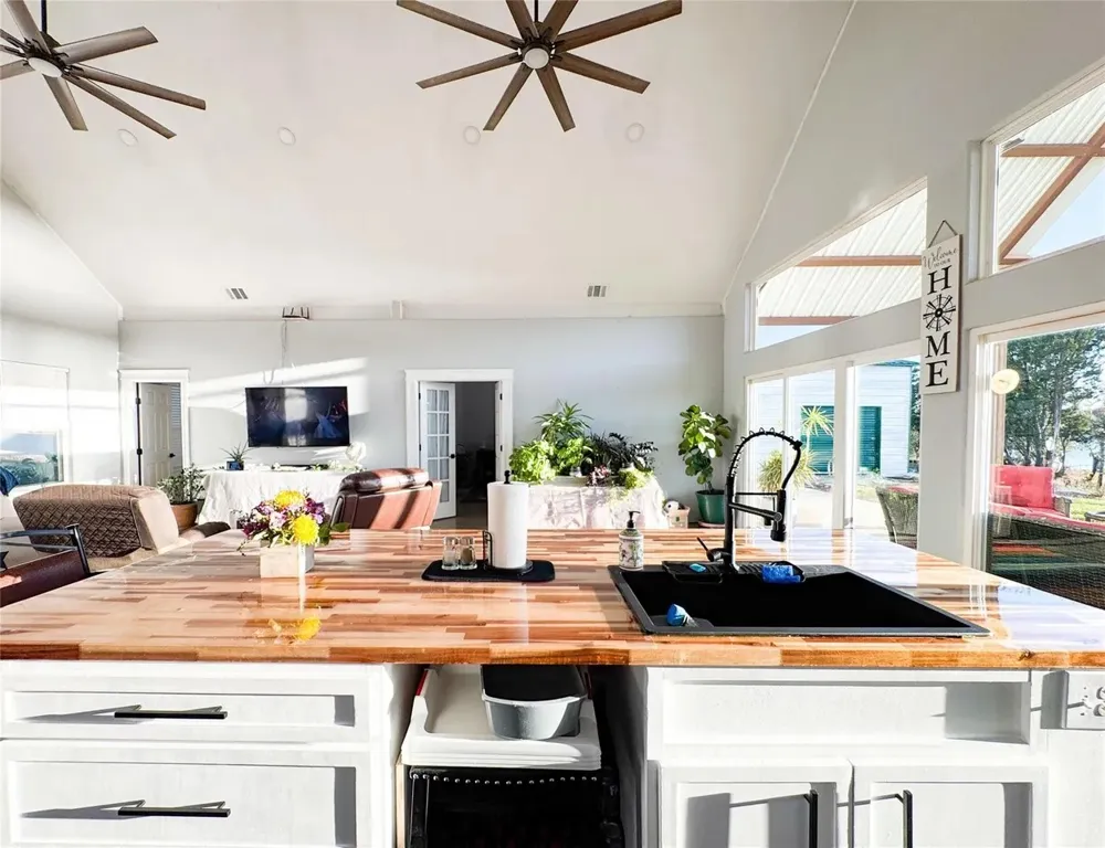 125 Overlook Drive Cisco, TX 76437