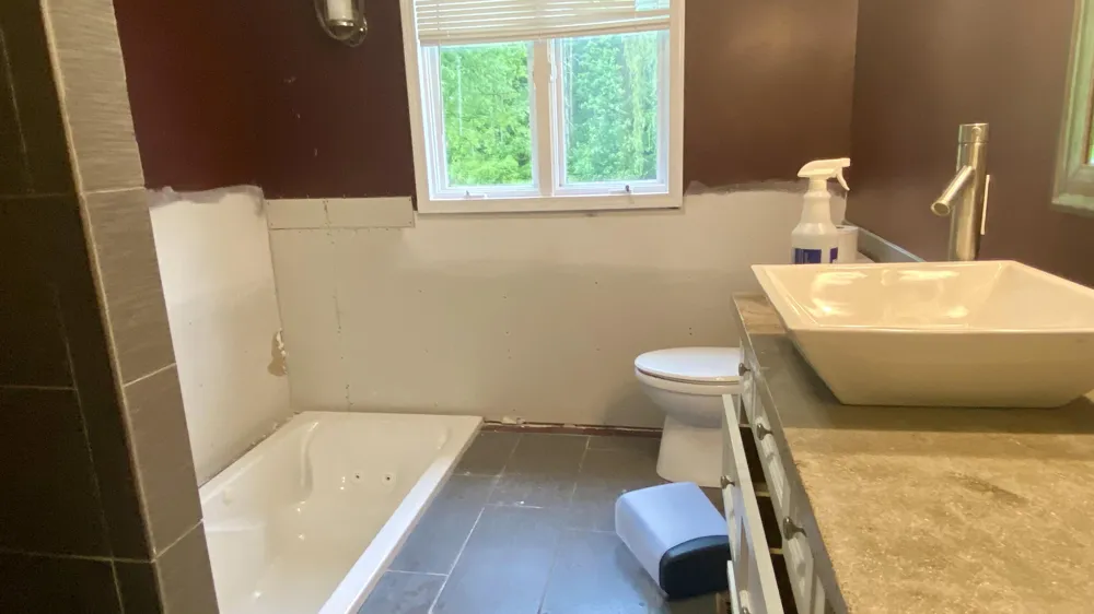 641 Tracey Lane Brighton, MI 48114