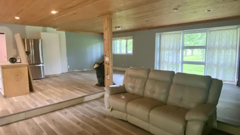 641 Tracey Lane Brighton, MI 48114