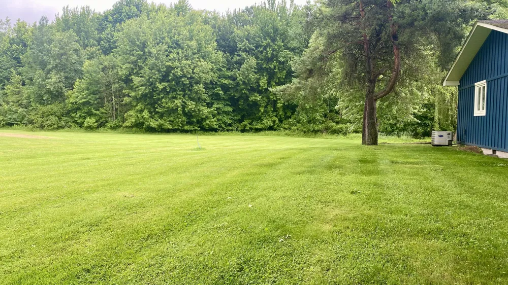 641 Tracey Lane Brighton, MI 48114