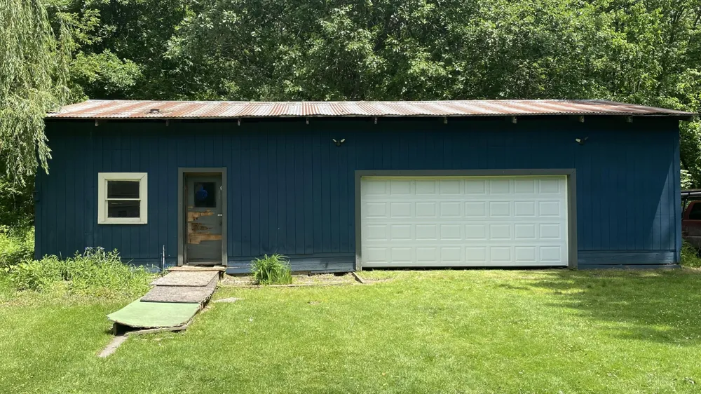 641 Tracey Lane Brighton, MI 48114