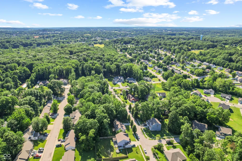 5451 W Channing Way Ellettsville, IN 47429