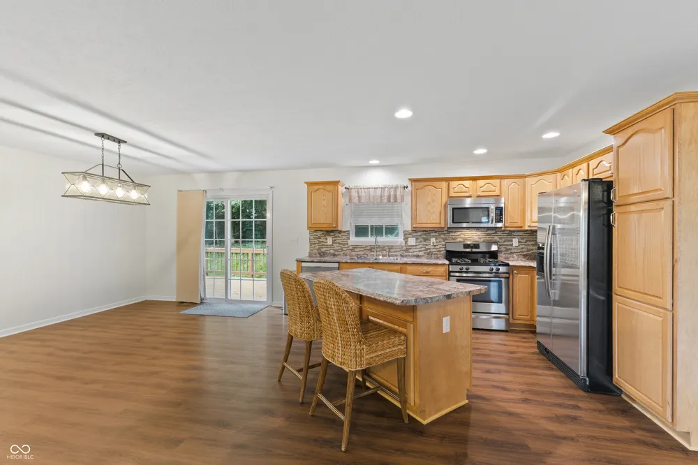 5451 W Channing Way Ellettsville, IN 47429