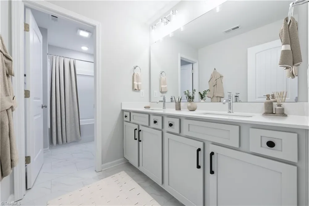 308 Goldberry Lane Jamestown, NC 27282