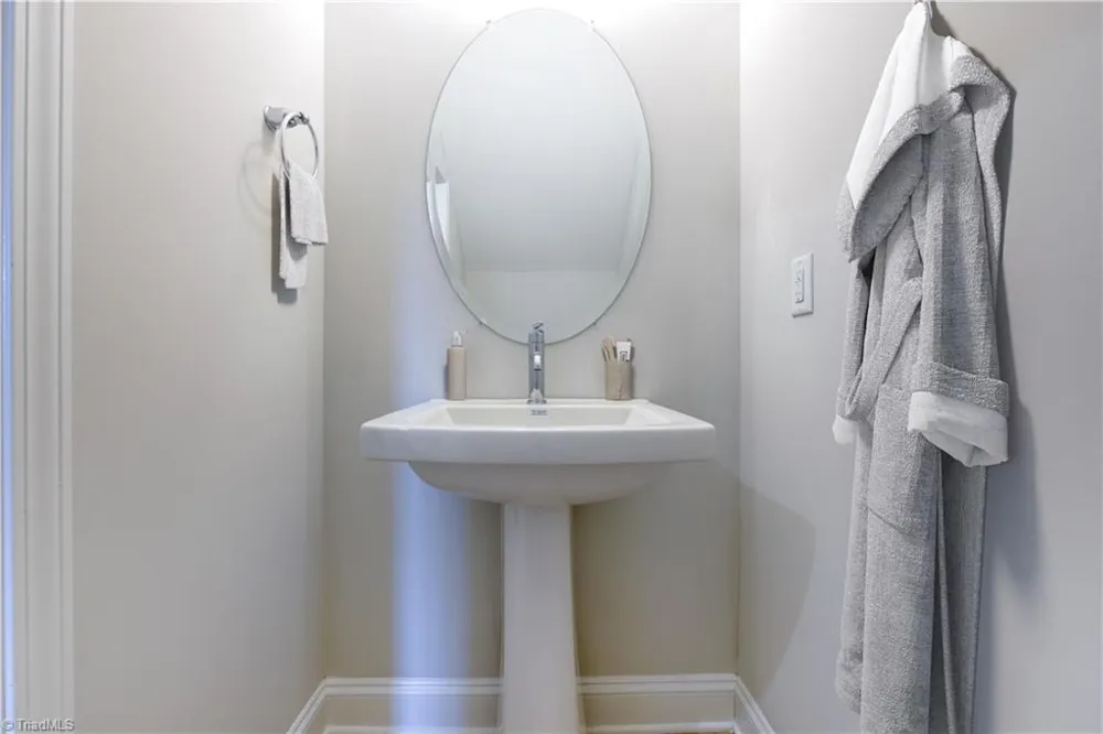 308 Goldberry Lane Jamestown, NC 27282