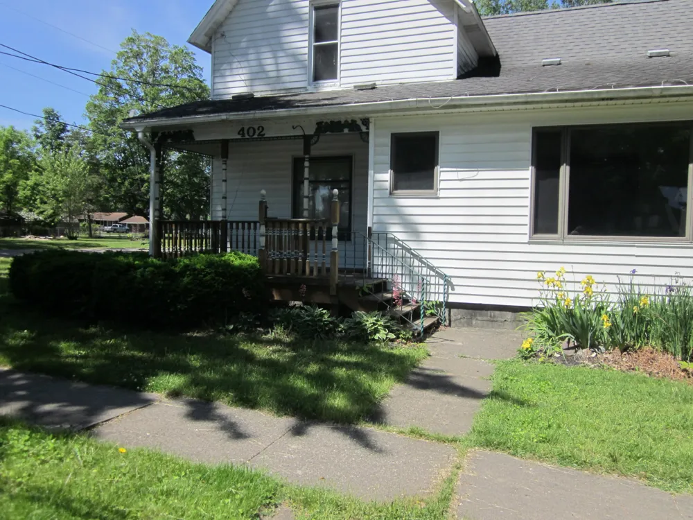 402 Alexander Street Bangor, MI 49013