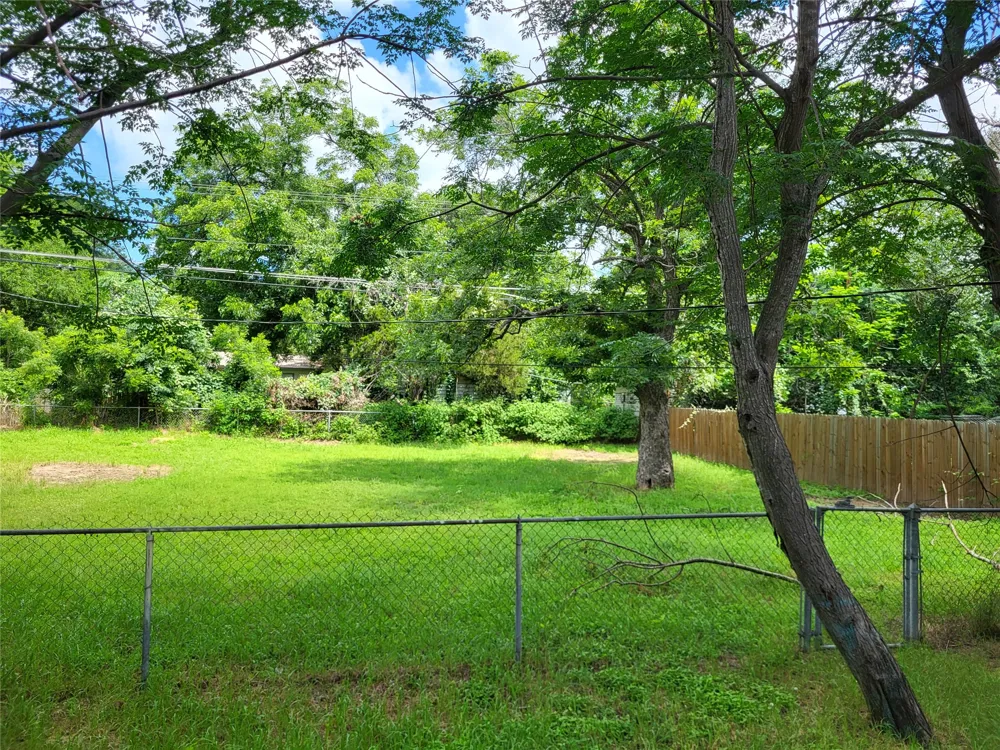 1308 Murray Avenue Rockdale, TX 76567