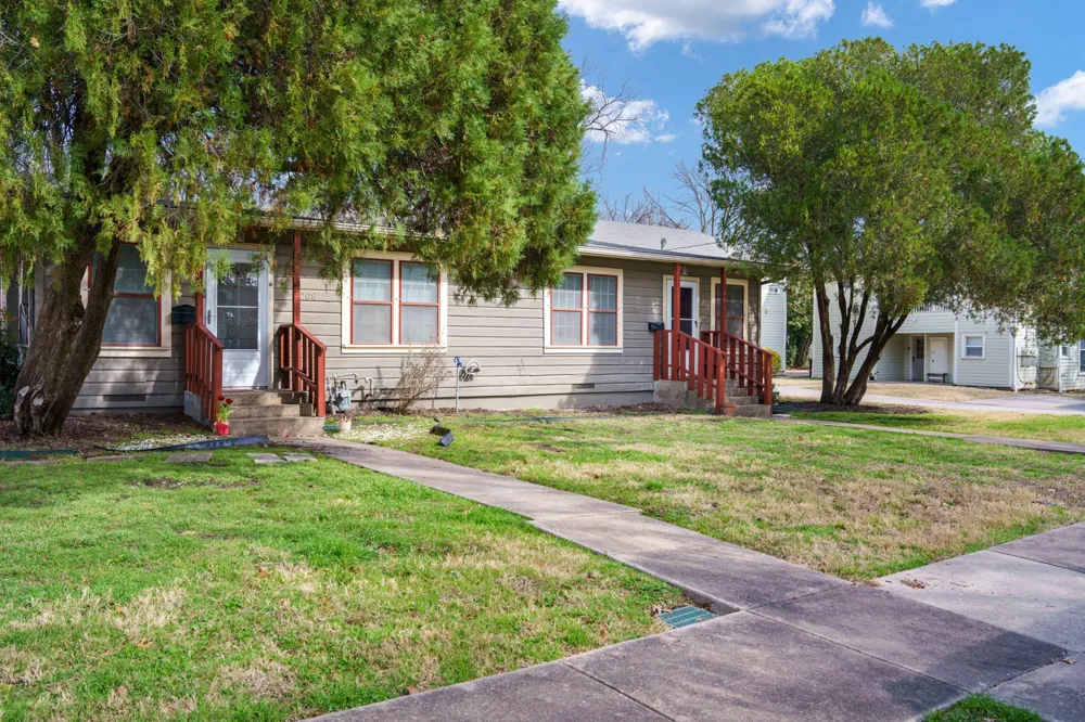 303 Waddill A,B,C Street McKinney, TX 75069