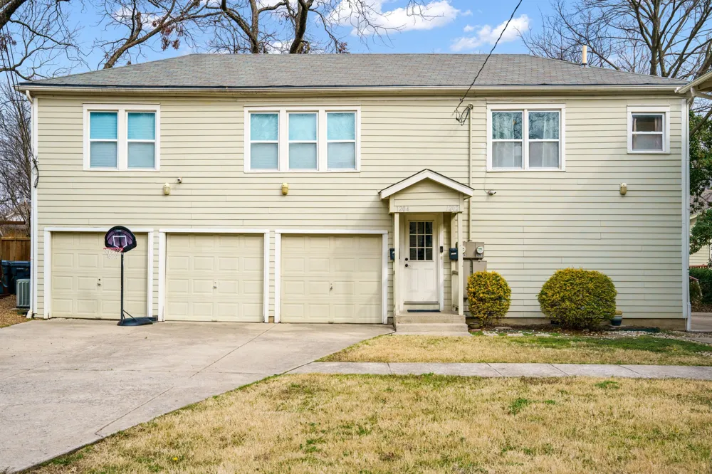 303 Waddill A,B,C Street McKinney, TX 75069