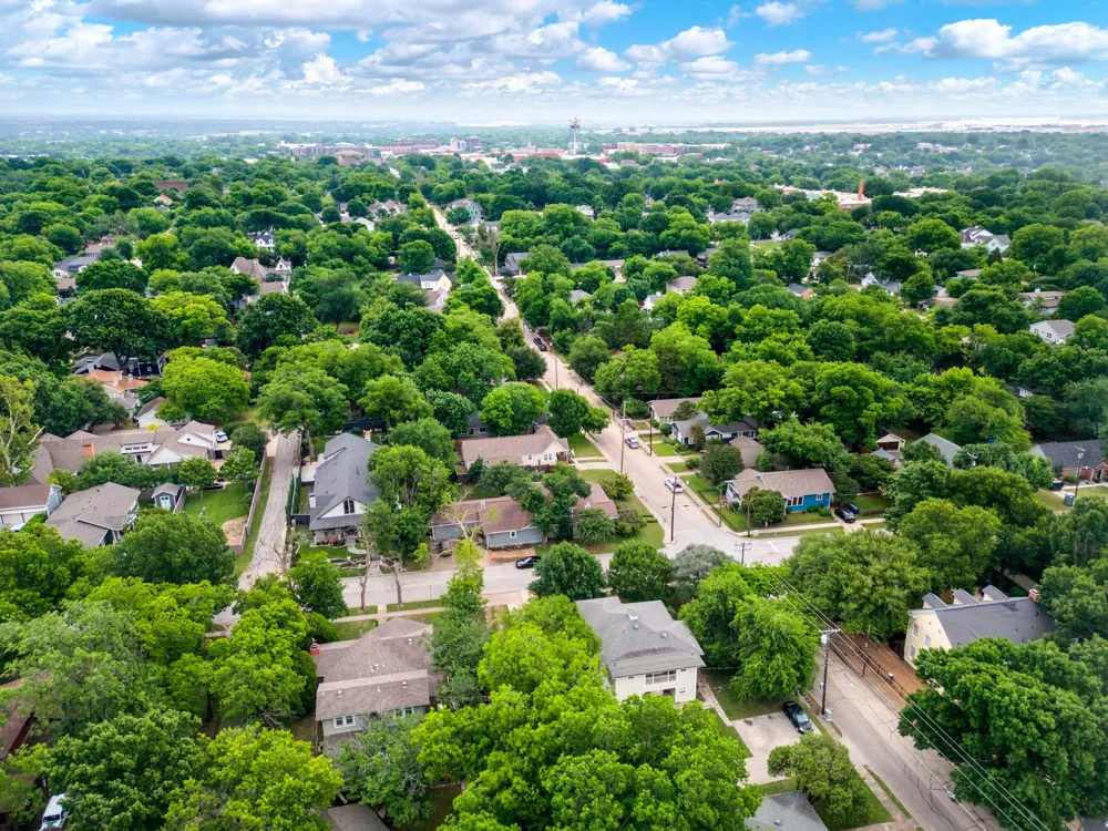 303 Waddill A,B,C Street McKinney, TX 75069