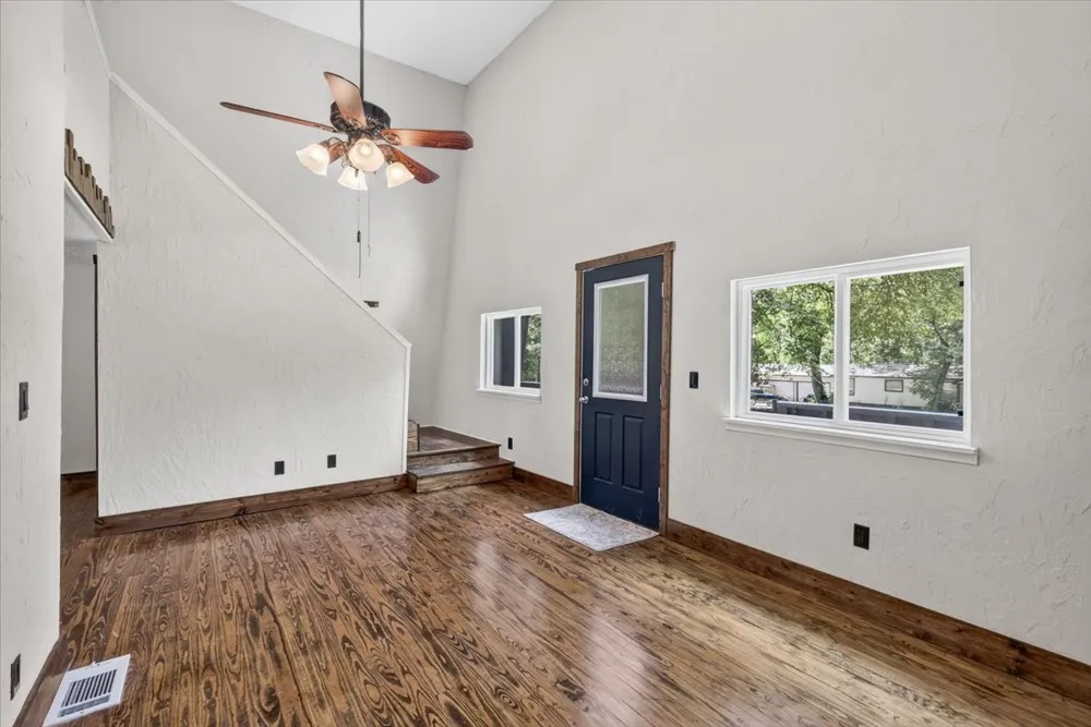 7540 Buggy Hub Trail Athens, TX 75751