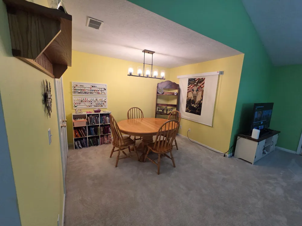 864 W Barrington Circle Jackson, MI 49203