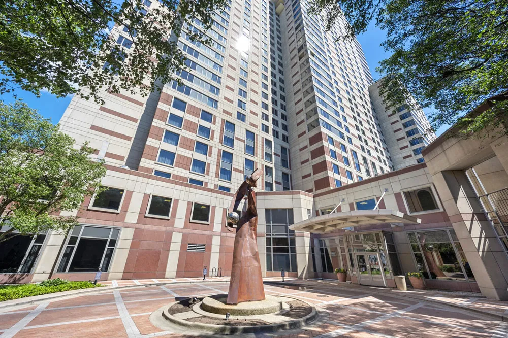 57 Campau Circle NW #2305 Grand Rapids, MI 49503
