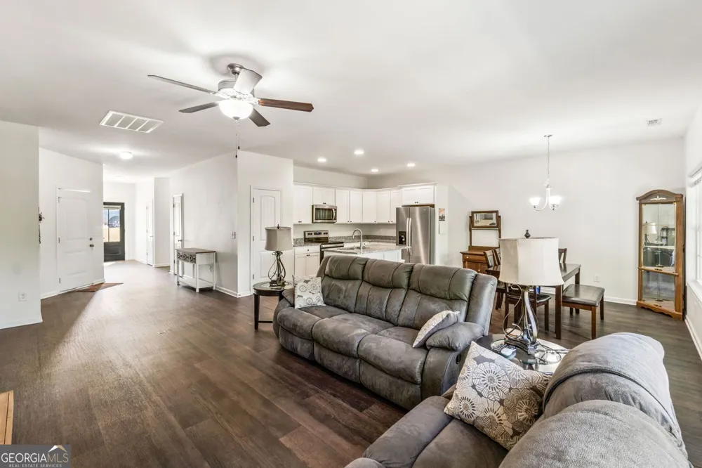 372 Highland Pointe DR Alto, GA 30510